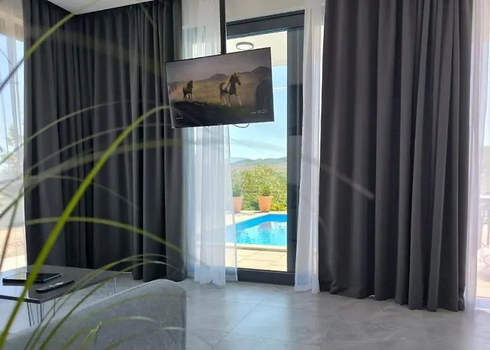 Vila Casa & Casa Pace